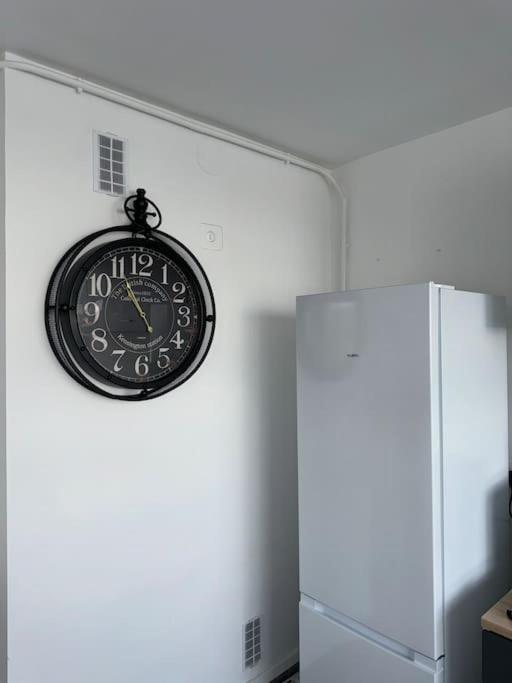 Charmant T2 A Maisons Alfort - Tout Meuble Neuf ภายนอก รูปภาพ